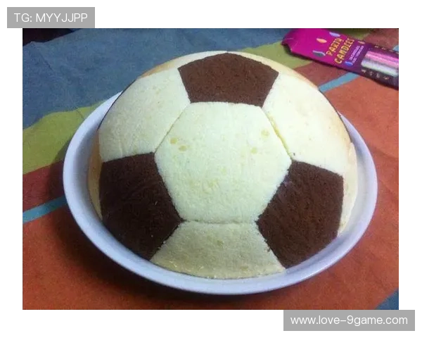 足球明星的私房食谱揭秘打造健康体魄与超强竞技力的完美饮食方案